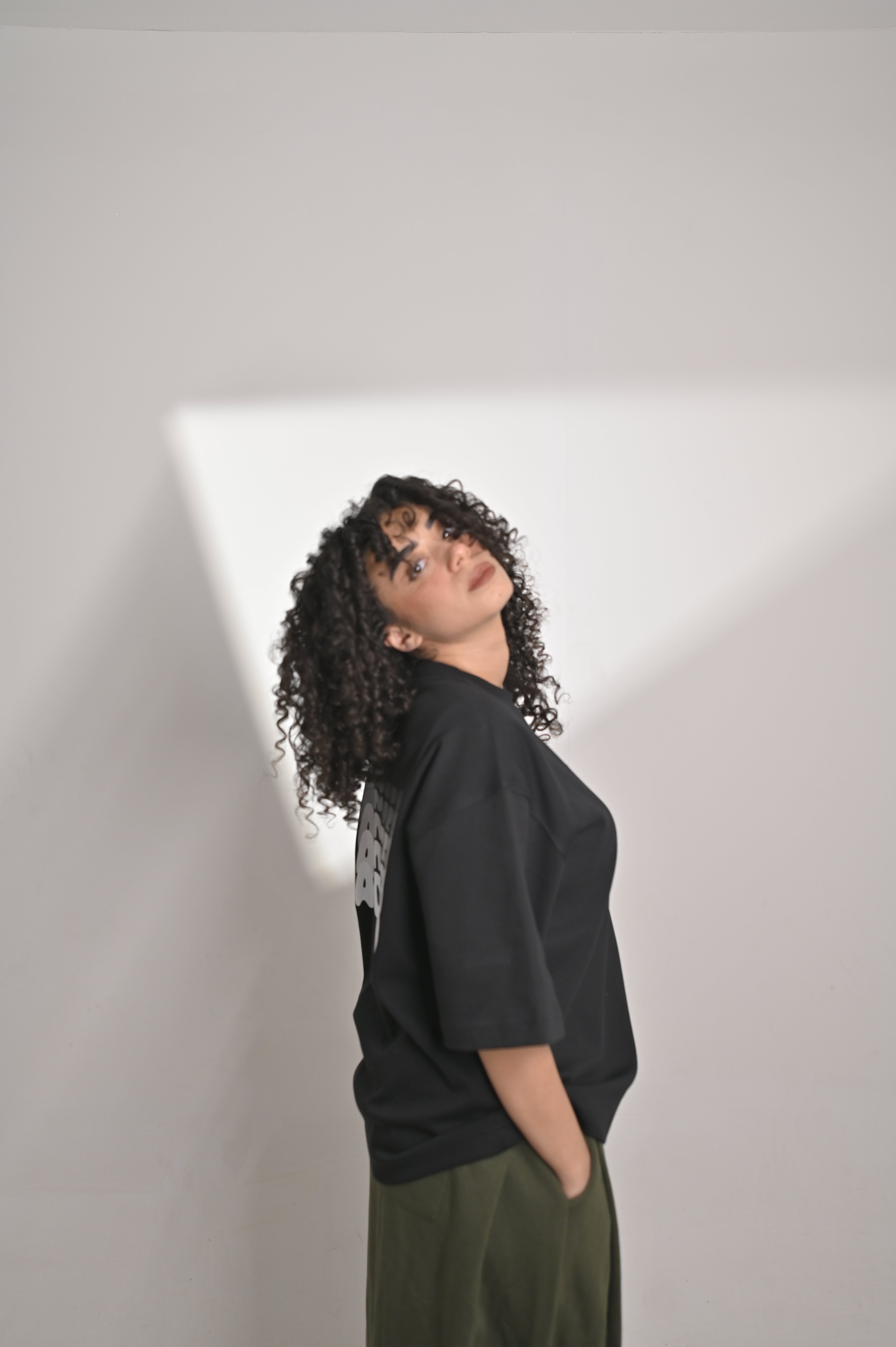 Boxy fit Black Tee - Addicted Graphic